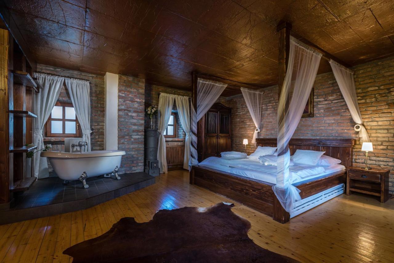 Chateau Krakovany Eksteriør bilde